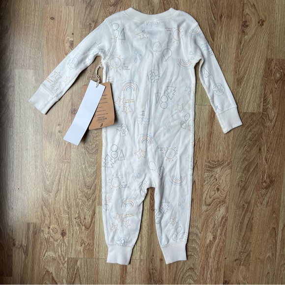 NWT Easy Peasy 100% Organic Cotton Onesie 12 Months - Picture 2 of 6